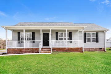 2 Big Buck Court Thomasville, NC 27360